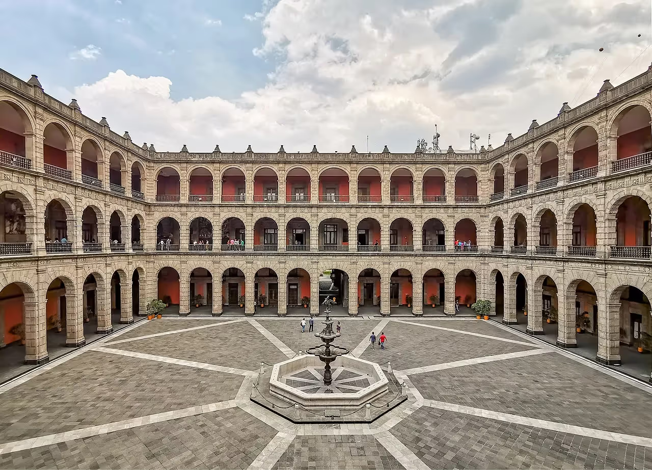 Patio Central, Palacio Nacional, Ciudad de México.